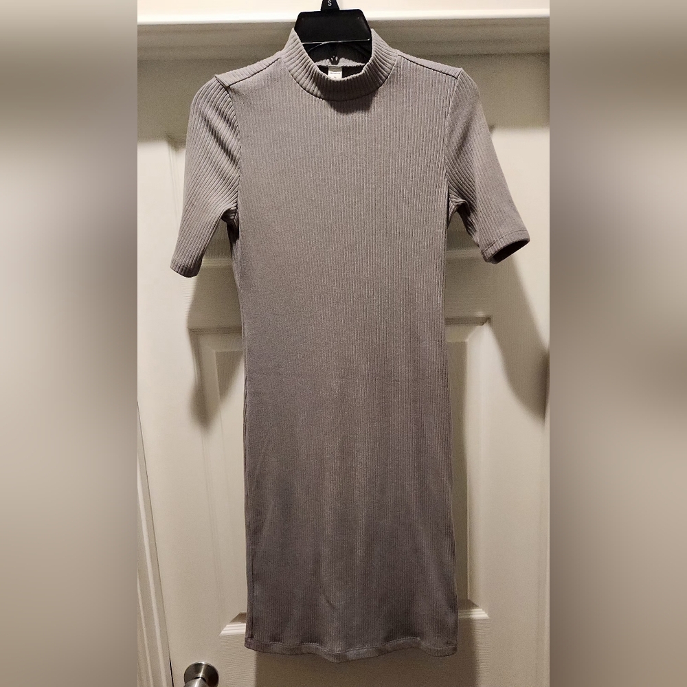 Gray Ribbed Knit Dress